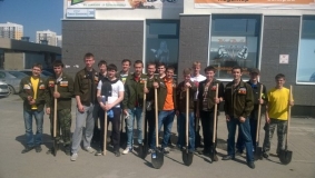 Посадка деревьев в мкр. Академический